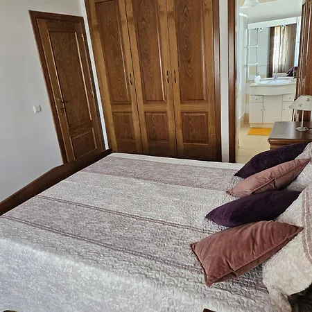 Guest house Bigwaves1 *